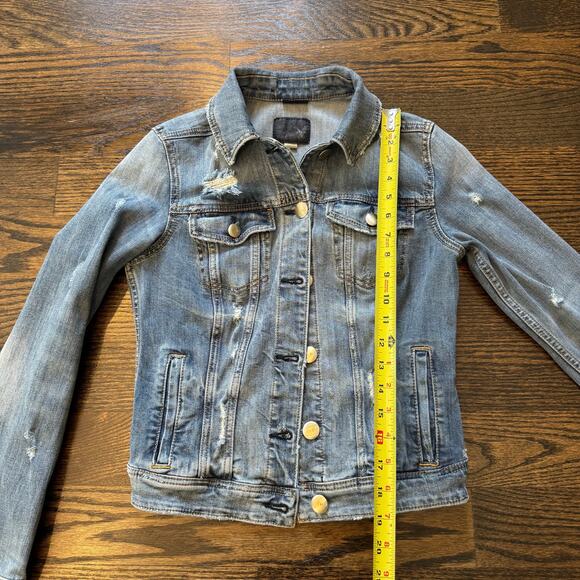 American Eagle Denim Jacket Size Medium Distressed Jean Jacket - Picture 7 of 13